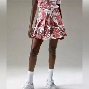 J. Lindeberg Golf Skort‎ Tennis Skirt Adina Hibiscus Pink Women’s Small NWT